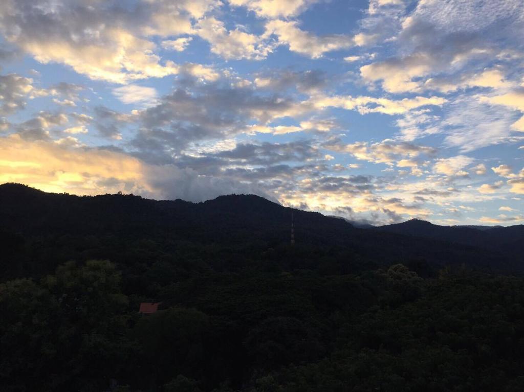 Aster Residence Chiang Mai Zewnętrze zdjęcie